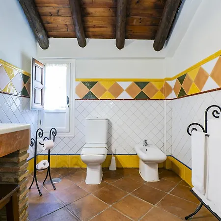 Guest house Cubo's Cortijo San Antonio *